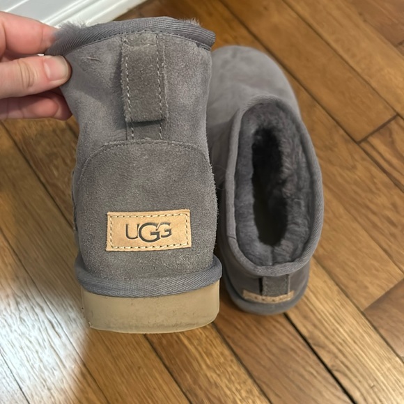 Women’s purple/grey Short Uggs Size 8 - Picture 1 of 4